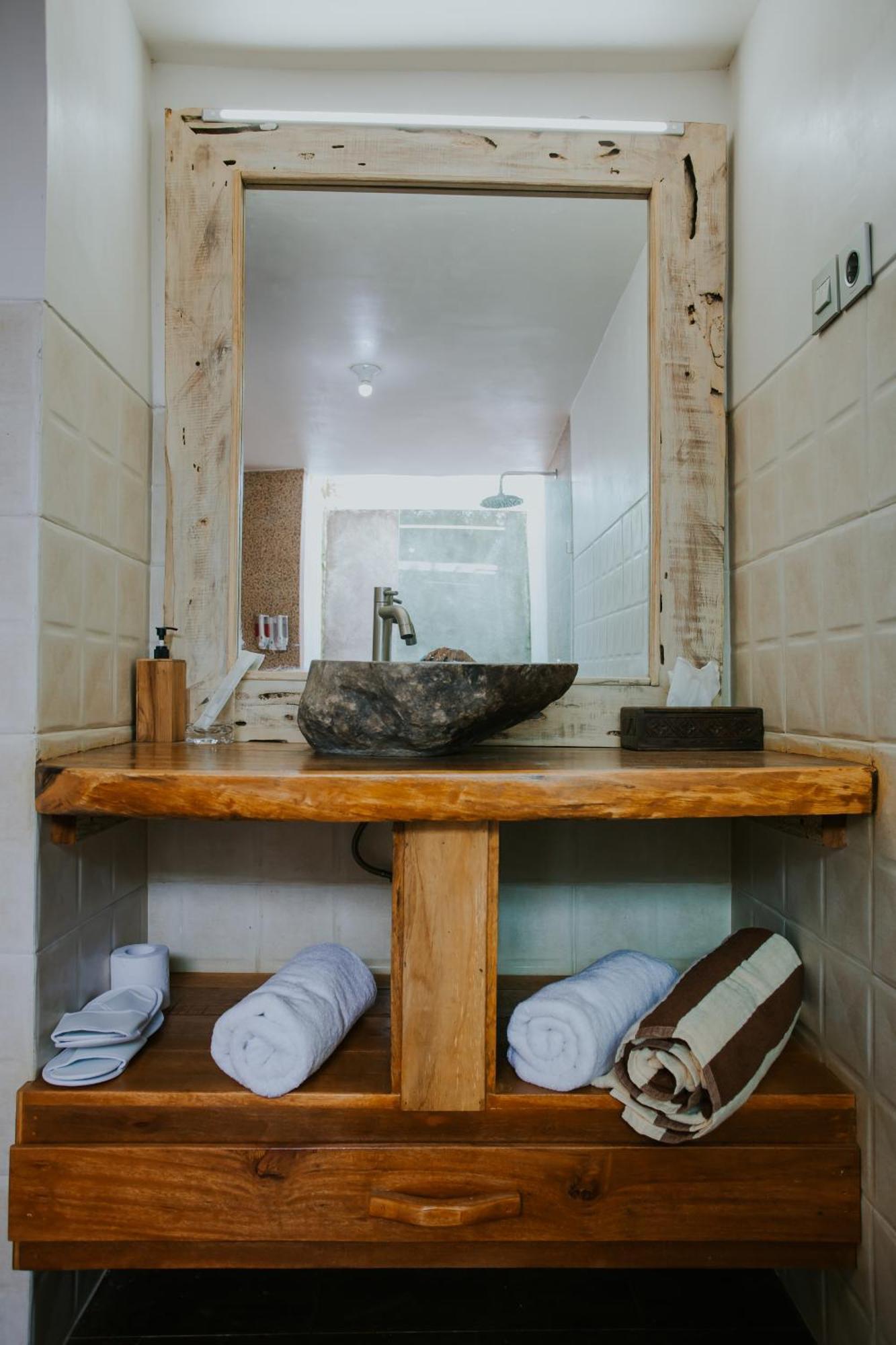 Wage Cottage Sakti Екстериор снимка